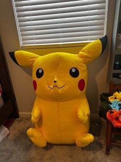 Giant pikachu
