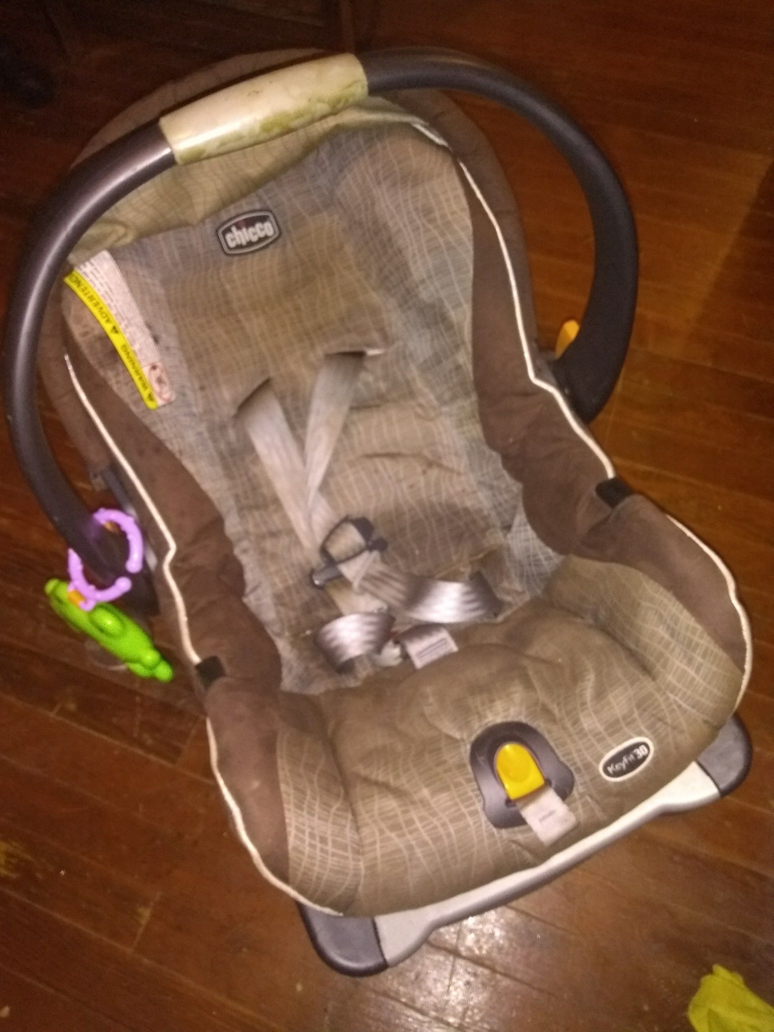 Infant car seat