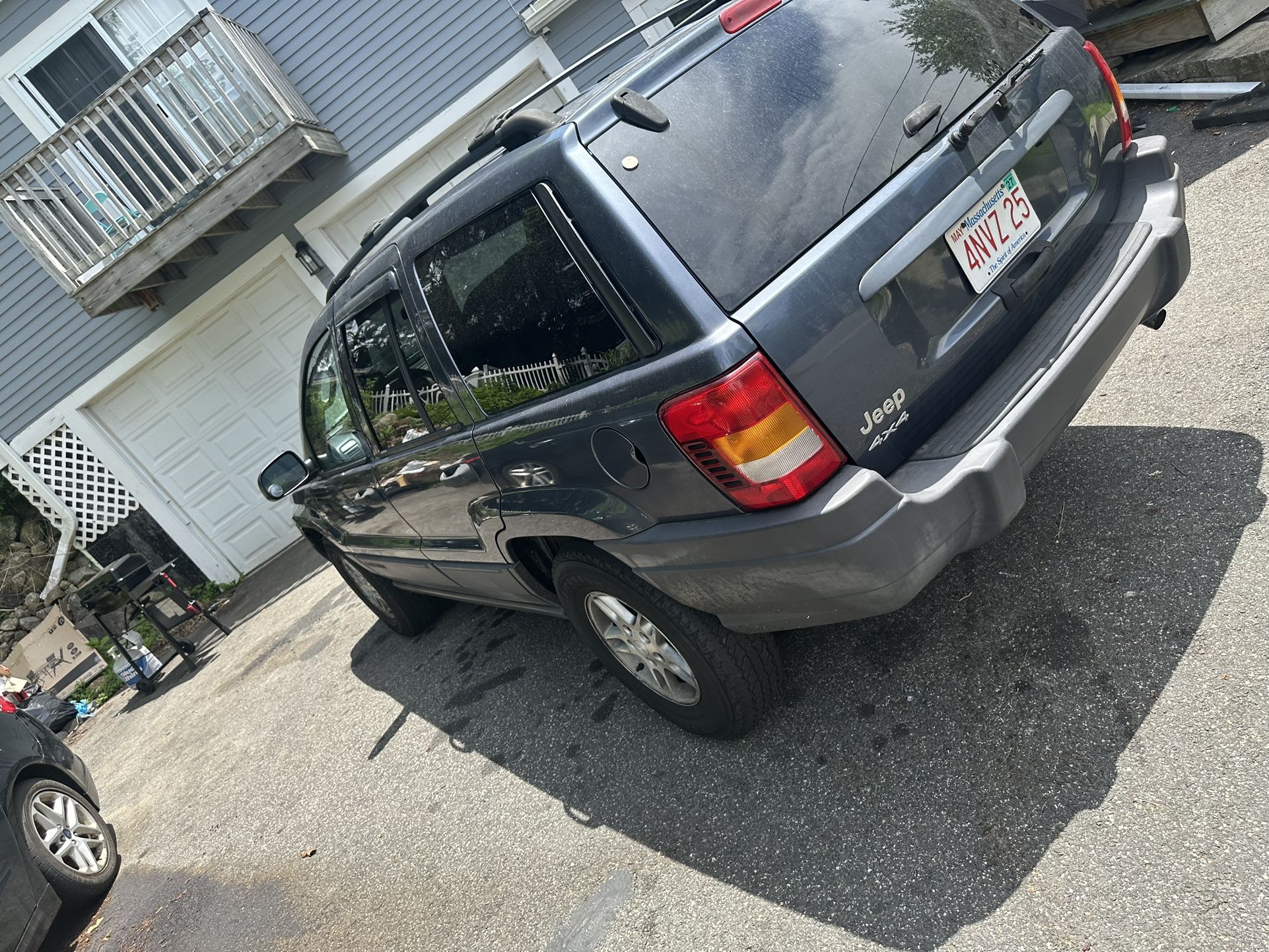 2004 Jeep Grand Cherokee