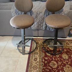 Swivel Bar Stools
