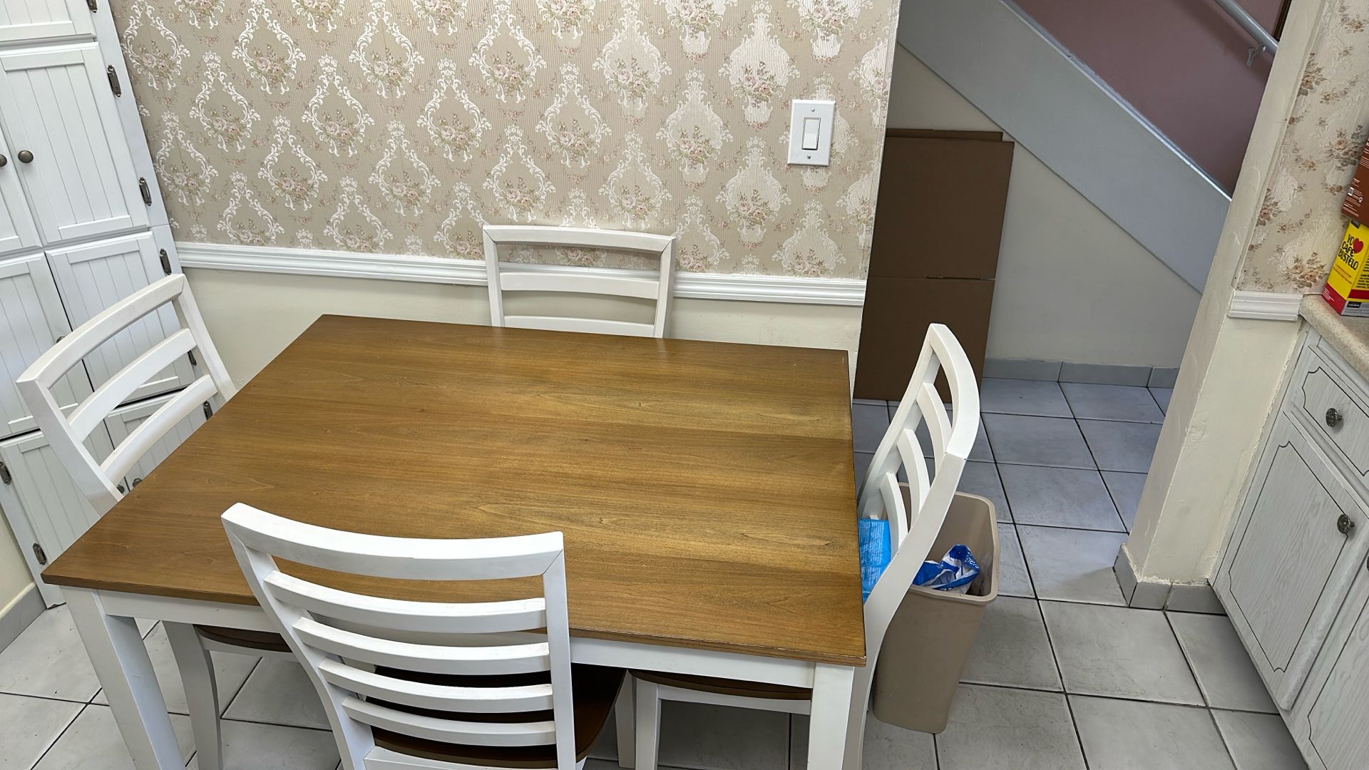 Kitchen Table And Four Chairs