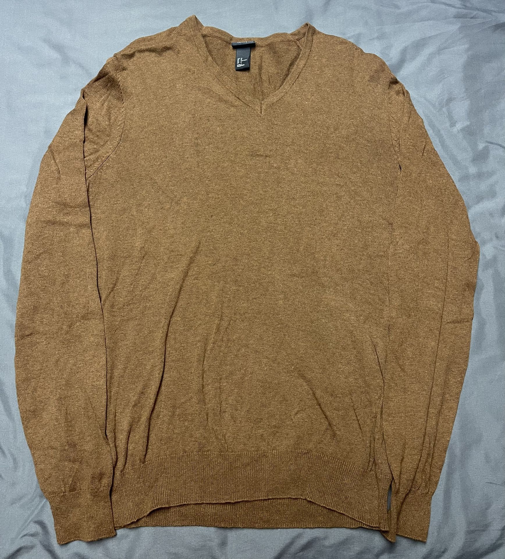 Men’s H&M Brown V-Neck Sweater - Size Medium