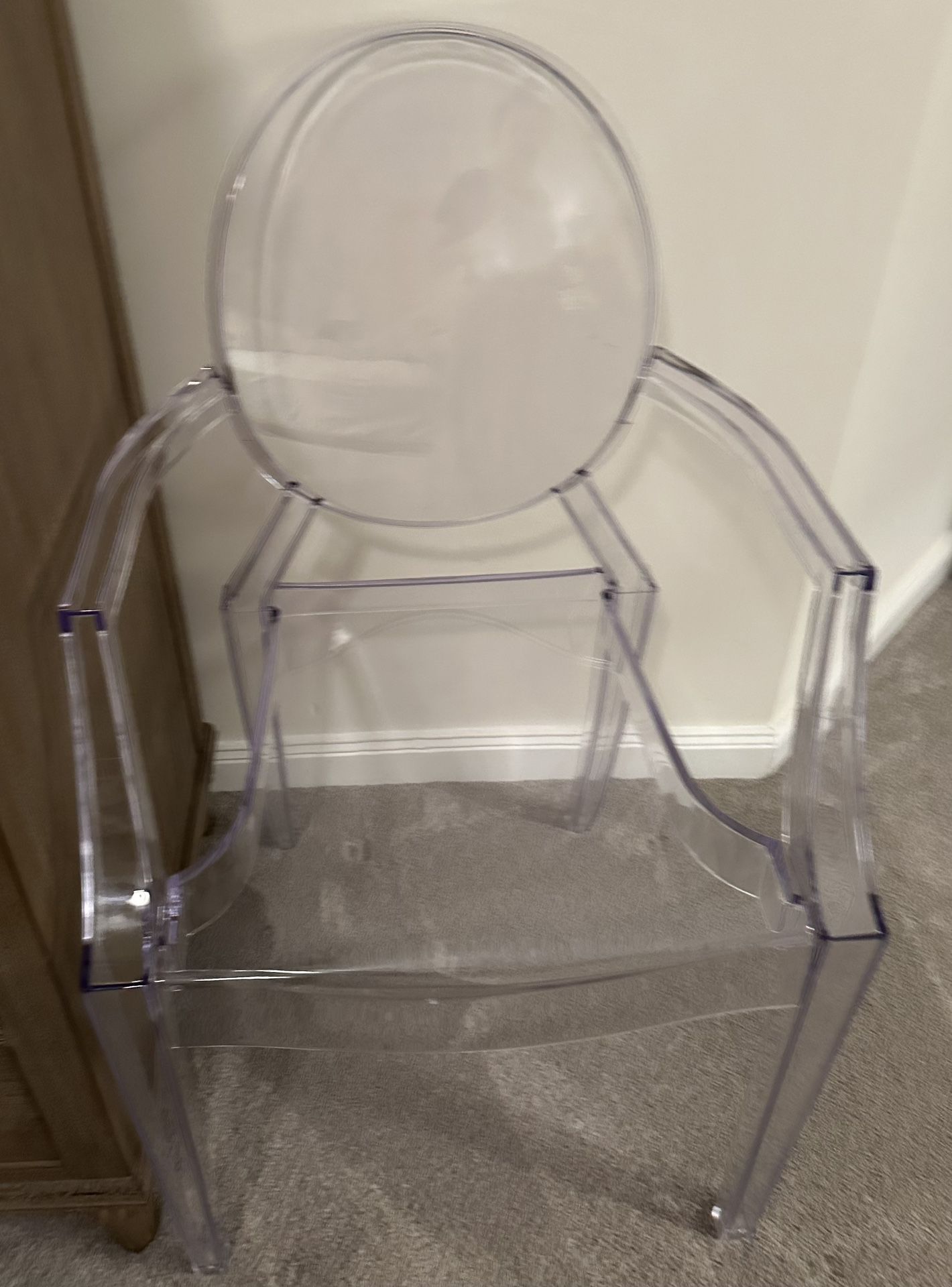 Louis-Style Acrylic Ghost Arm Chair