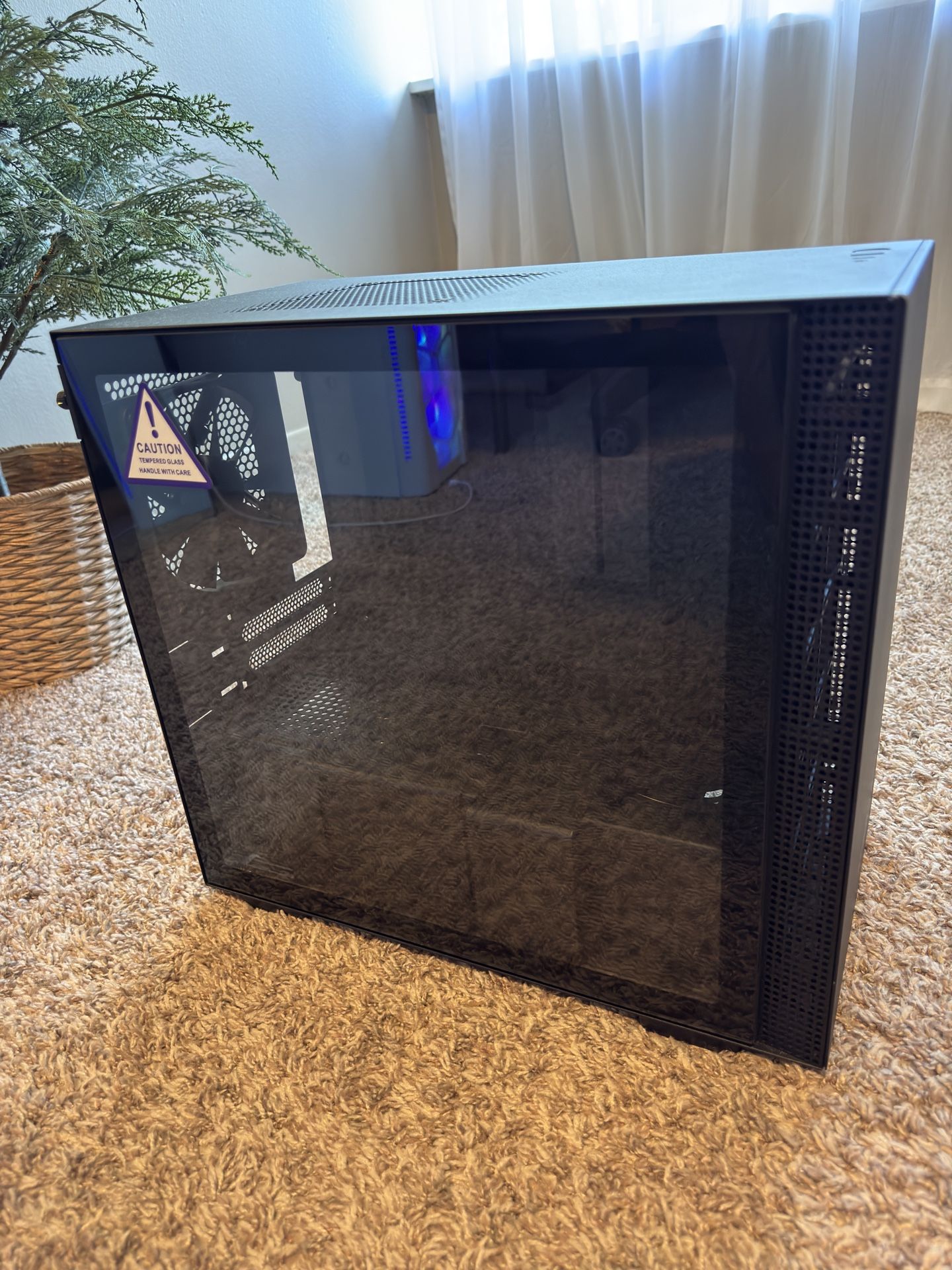 NZXT Mini ITX PC Case