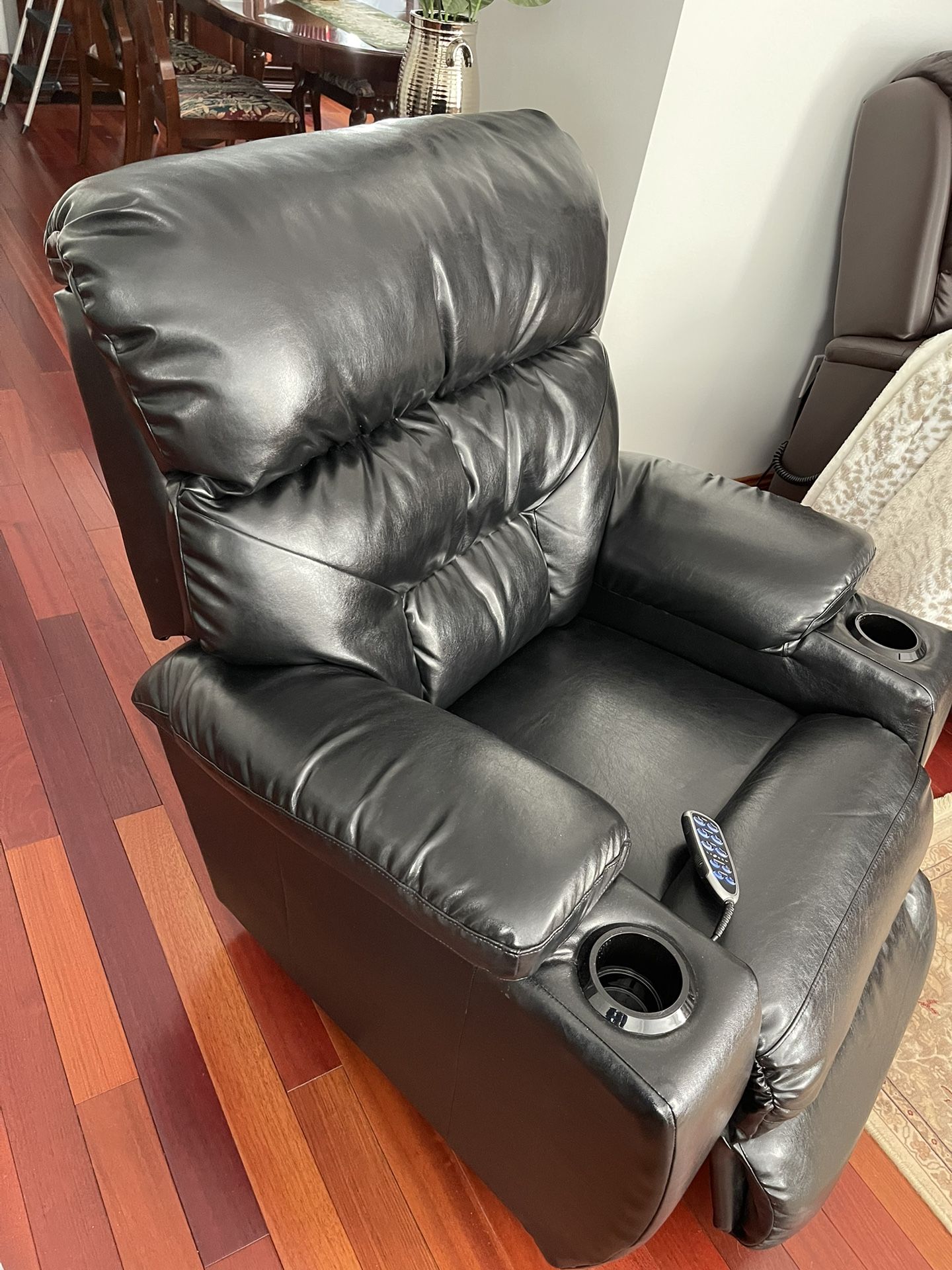 LazyBoy Leather Power Recliner!