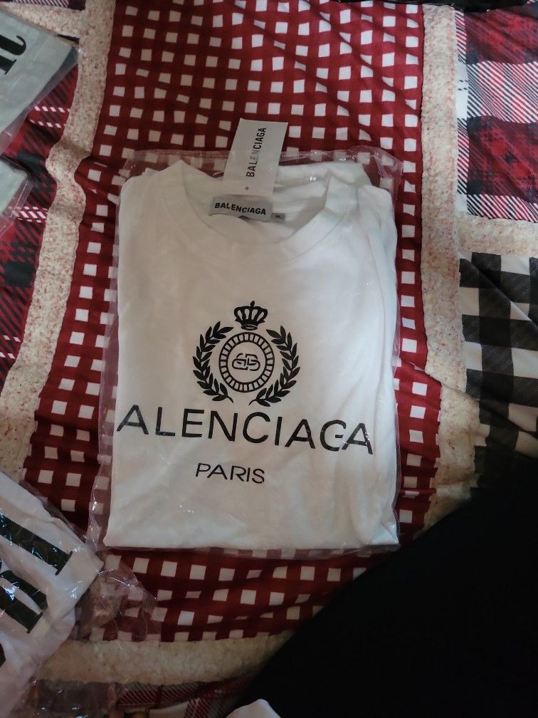 Balenciaga Tee Shirt