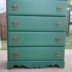 Beautiful Bassett Tall Dresser 38x18x52 