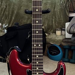  Fender Player II Stratocaster HSS Rosewood Fingerboard Limited-Edition Electric Guitar - Candy Red Burst