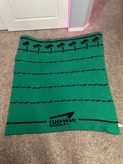 RARE In-N-Out Burger Employee Exclusive Blanket from 2024 – Black & Green