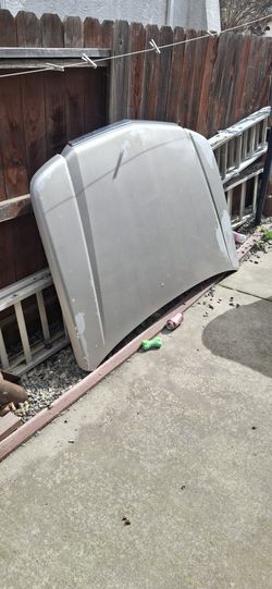 2002 Cadillac Oem Hood