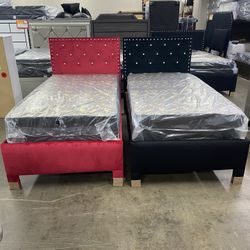 Twin Bed With Mattress 