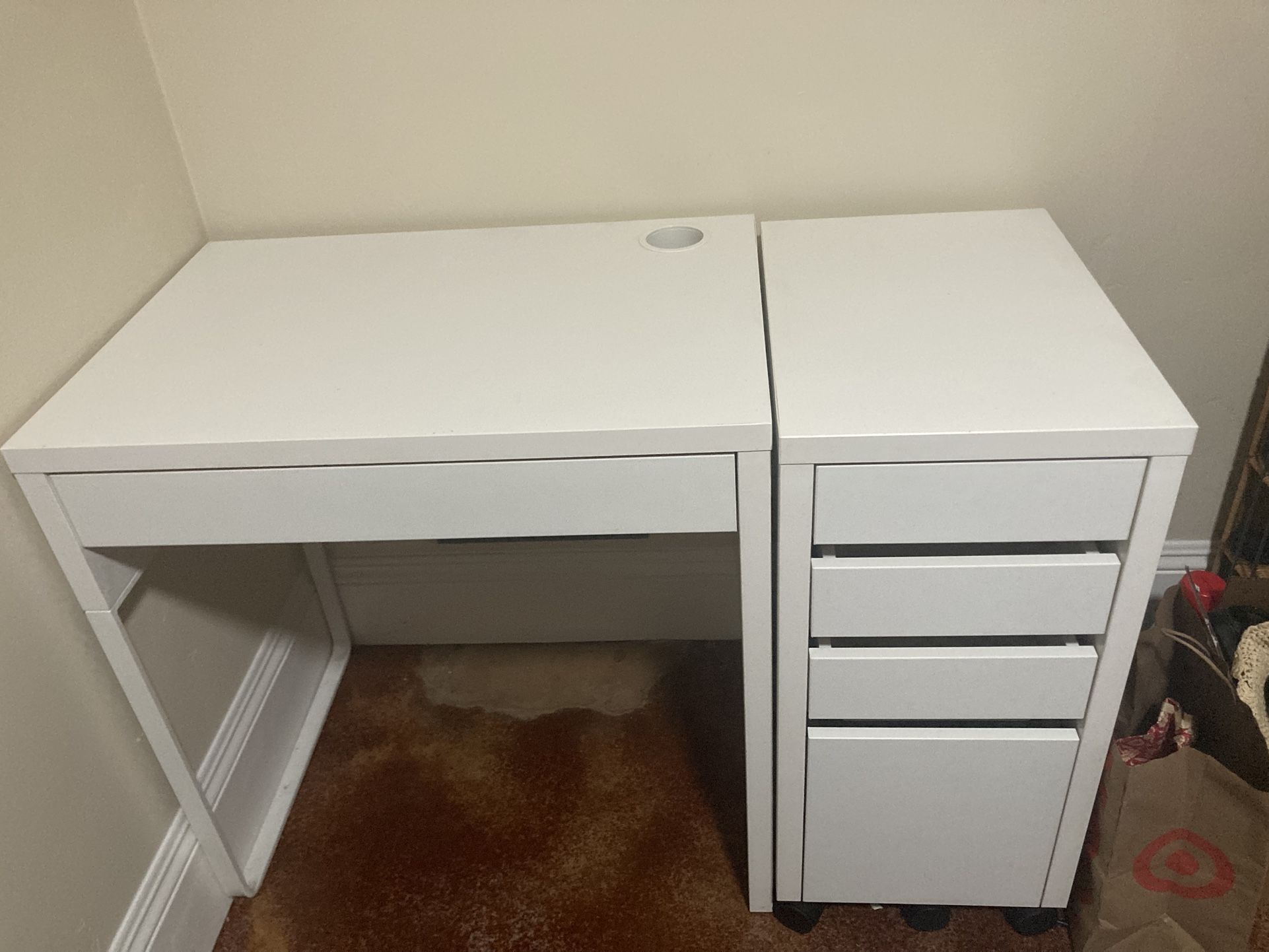 Desk And Drawers