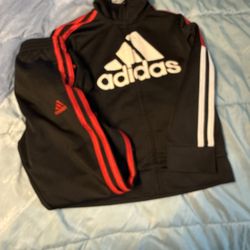 2 Adidas Outfits 