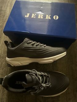 Brand new Men’s shoes 7.5