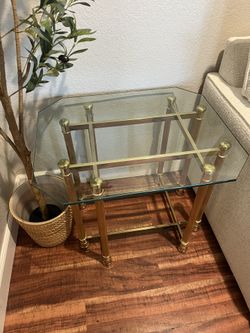 Mid Century Modern Glass Side Table