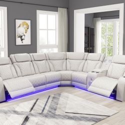 Power Reclining Sectional 
