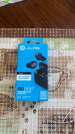 Wireless earbuds