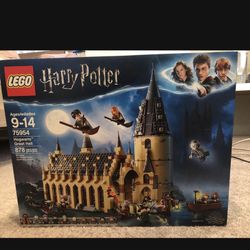 $79 (With Free LEGO Winter Market) LEGO Harry Potter Hogwarts Great Hall 