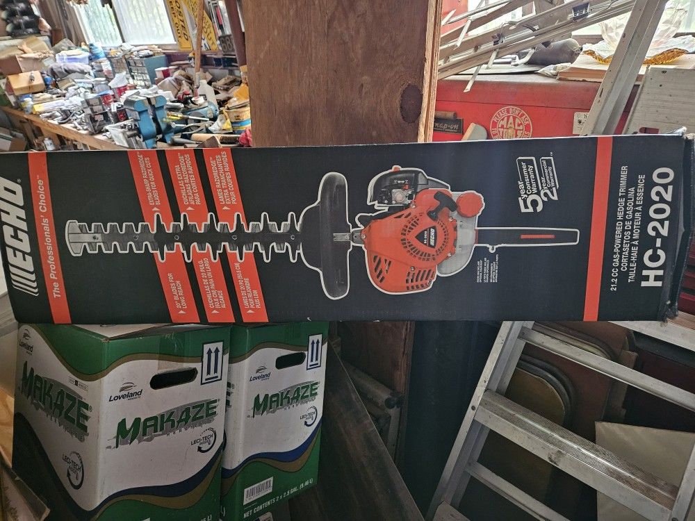 Echo HC 2020 Hedge Trimmer New in Box $290 obo