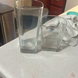 Glasses Qty 4 Of Taller Ones Qty 3 If Shorter Ones 