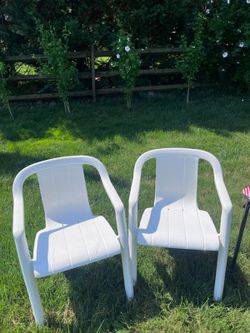 Plastic white chairs