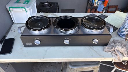 BELLA Triple Slow Cooker / Buffet Server