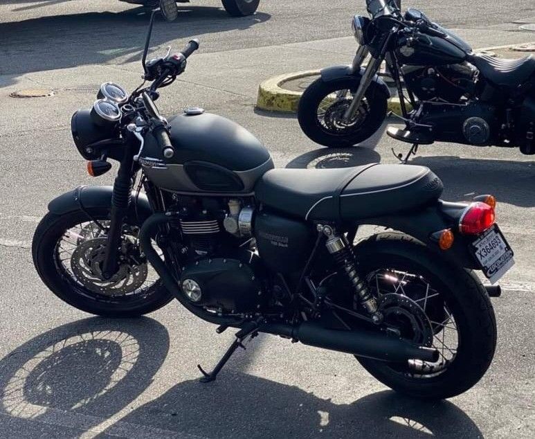 '23 Triumph Bonneville 1200 Black Edition