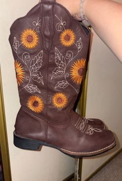 Cow Girl Sunflower Boots