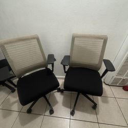 Steelcase Think Fully Loaded 