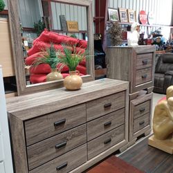 Dressers / Cajoneras