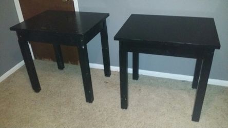 2 black wood tables for 50$/ or 1 table for 25$