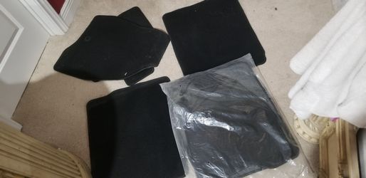 2018 Ford Exployer Floor Mats