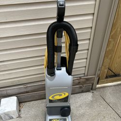 Pro Team Proforce XP 1500 Commercial Vacuum 