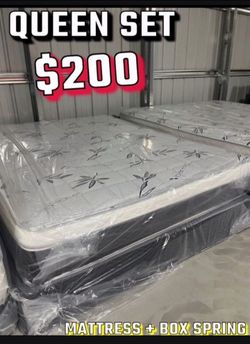 Queen Mattress and Box Spring Set