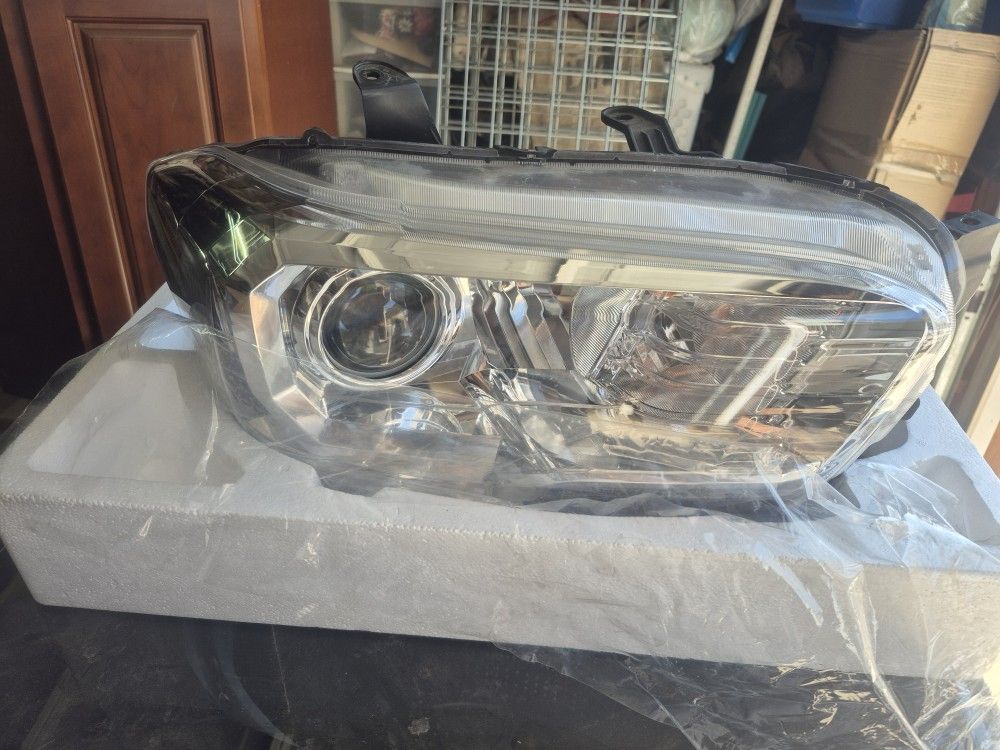 Tacoma Headlights 