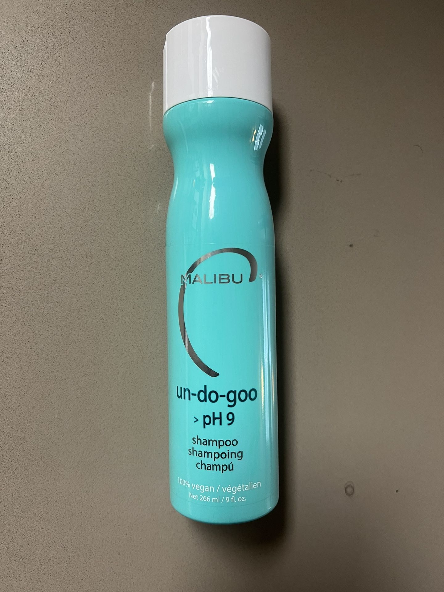 Malibu Un-Do-Goo pH9 Shampoo 266ml $6