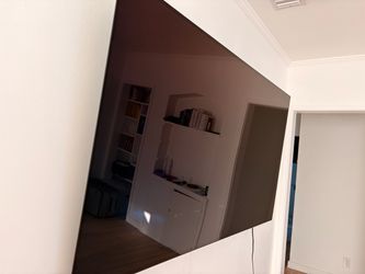 Amazing LG CX 77” OLED 4K TV (OLED77CX)