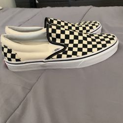 Slip-on Checkered Vans