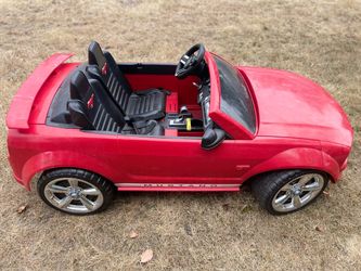 Ford Mustang GT Kids Ride-On Car