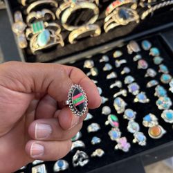 Women Ring Size  9 Sterling Silver Navajo