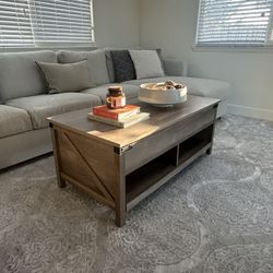 Lift-top Coffee Table