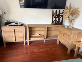 Light Oak Wood  Furniture Set