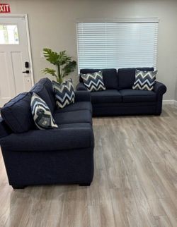 Blue pull out couch