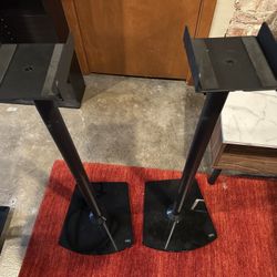 Perlegear Universal Speaker Stands