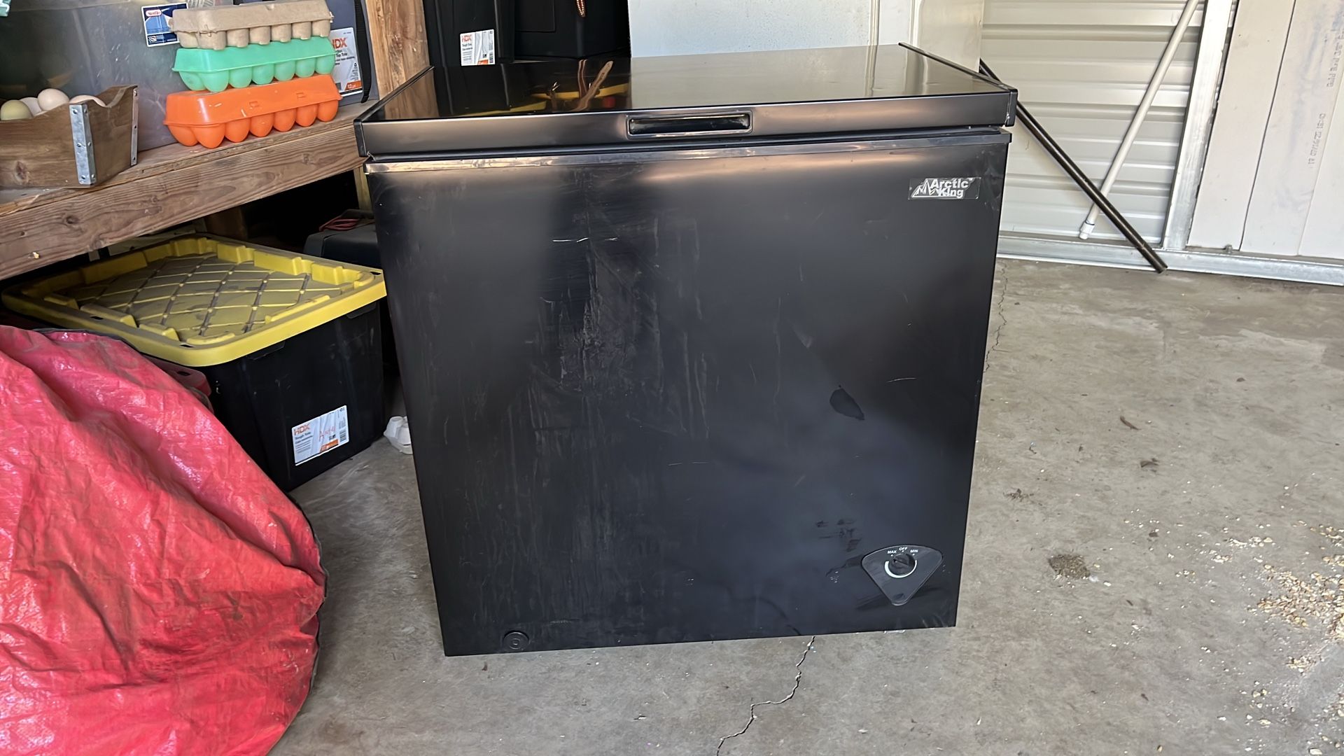 Arctic king mini fridge