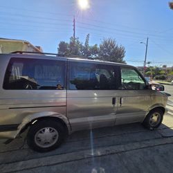 2001 Chevrolet Astro