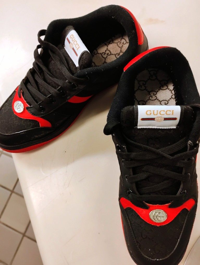 ******DESIGNER SNEAKERS*****