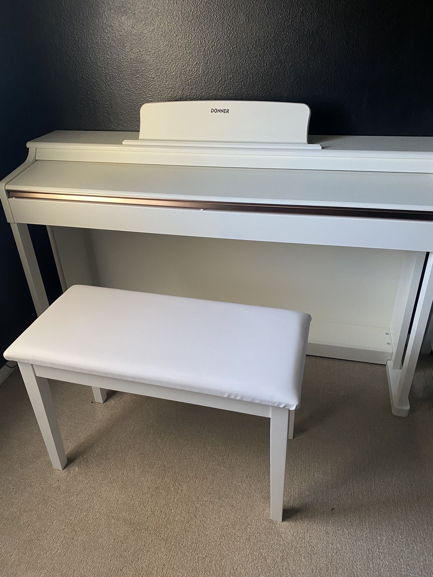 Donner Digital Piano (Like New)