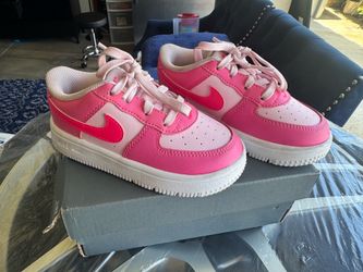 Girls shoes