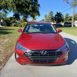 2019 Hyundai Elantra